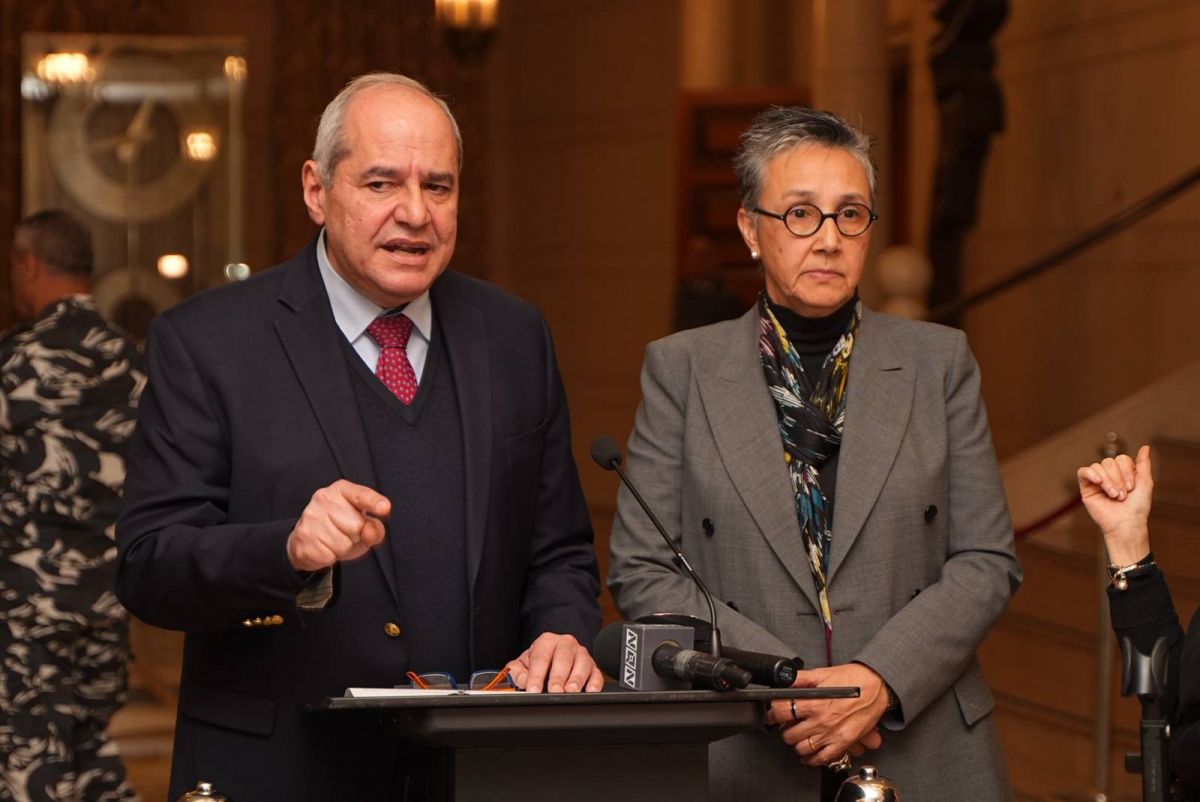 Les députés Khalaf et Saliba poursuivent leur sit-in au Parlement pour réclamer l'élection d'un président