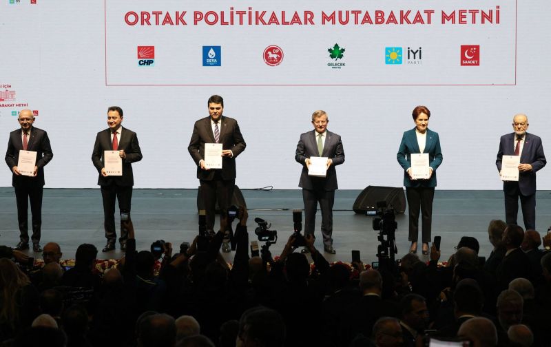 L’opposition turque promet un retour au jeu démocratique