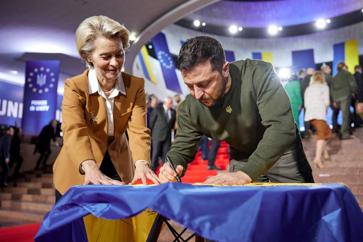L'UE affiche son soutien à l'adhésion de l'Ukraine lors d'un sommet à Kiev