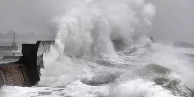 Au moins quatre morts dans des inondations