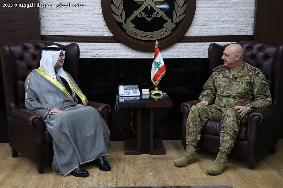Saudi ambassador meets Lebanese army commander
