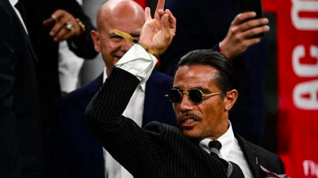 Salt Bae, the Turkish social media star, opens a restaurant in Tel Aviv Salt Bae, the Turkish social media star, opens a restaurant in Tel Aviv