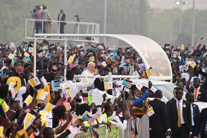 Le pape a achevé sa visite au Soudan du Sud, nouvel appel à 