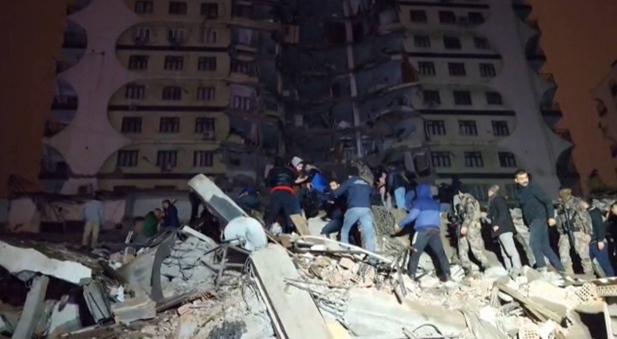 7.8 tremor rocks Turkey, rattles Lebanon and region