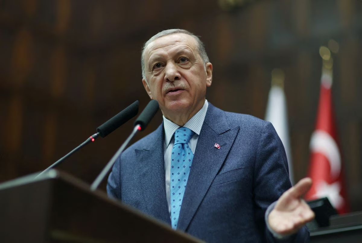 Turkey to act against those involved in looting, Erdogan says Turkey to act against those involved in looting, Erdogan says