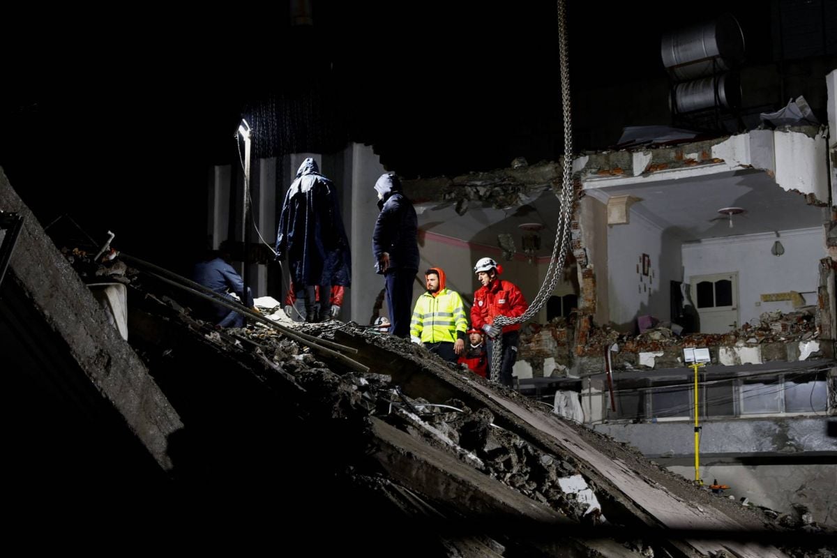 Séisme en Turquie et Syrie: plus de 3.000 morts, les secours dans le froid et la nuit Séisme en Turquie et Syrie: plus de 3.000 morts, les secours dans le froid et la nuit