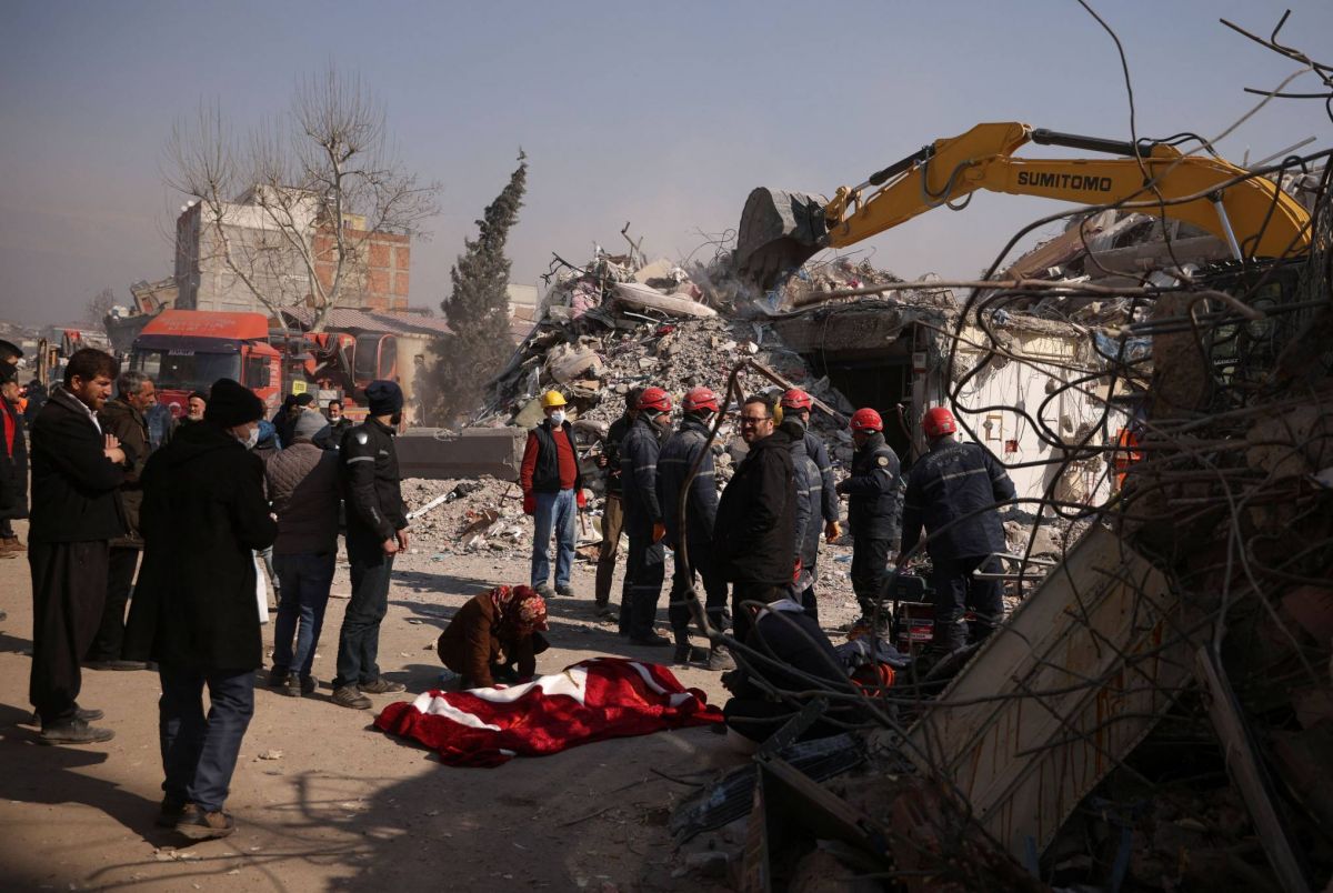 Le bilan porté à 20.665 morts en Turquie