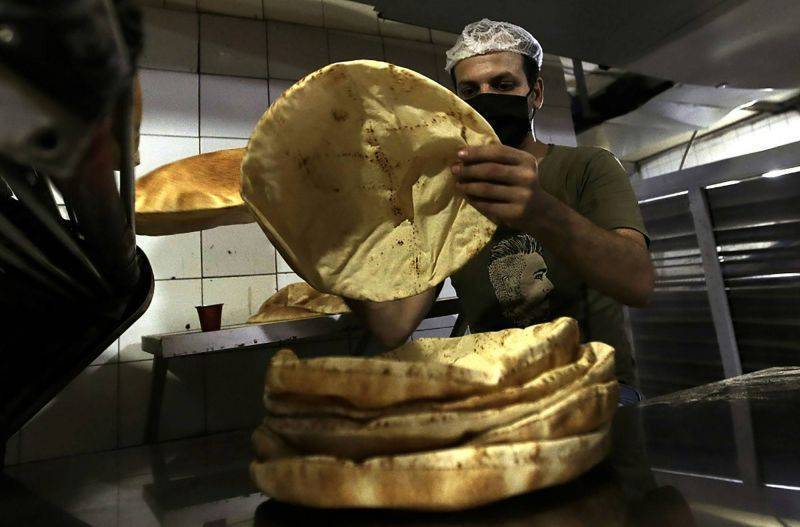 Hausse des prix du pain arabe