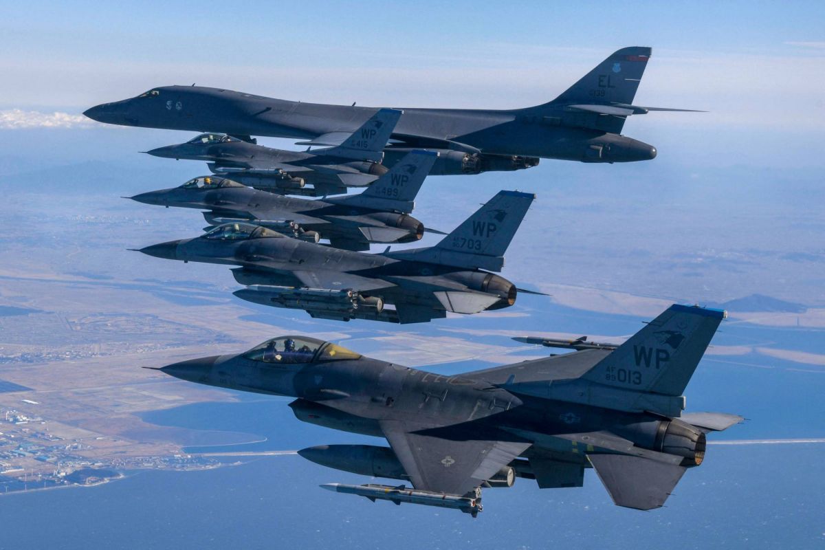 Pyongyang tire deux missiles et met en garde Washington et Séoul