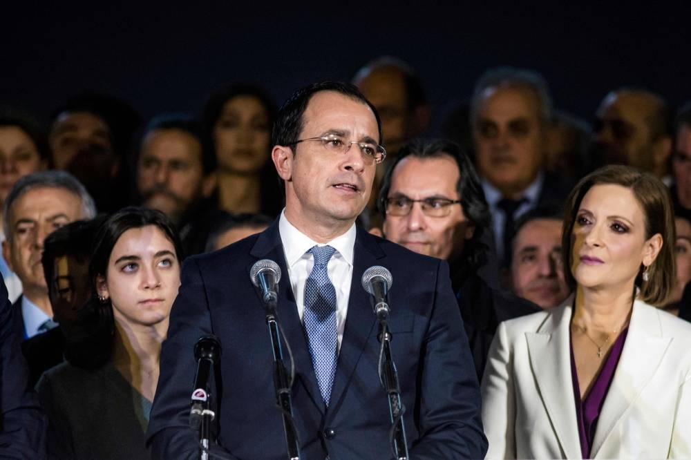 L’ex-chef de la diplomatie Nikos Christodoulides remporte la présidentielle
