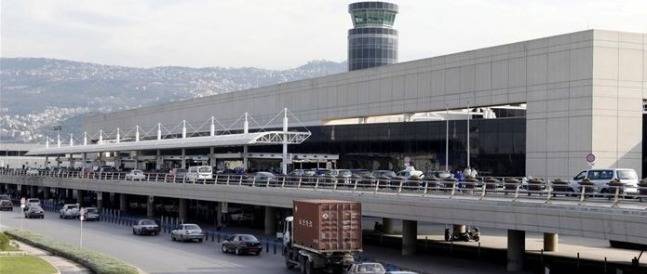 First Italian military plane carrying aid for Syria lands in Beirut airport First Italian military plane carrying aid for Syria lands in Beirut airport