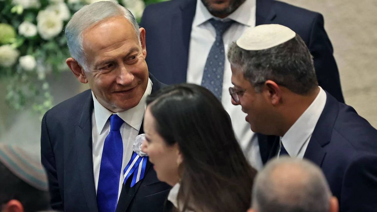 Ultra-conservative Israeli minister quits, will back Netanyahu in parliament