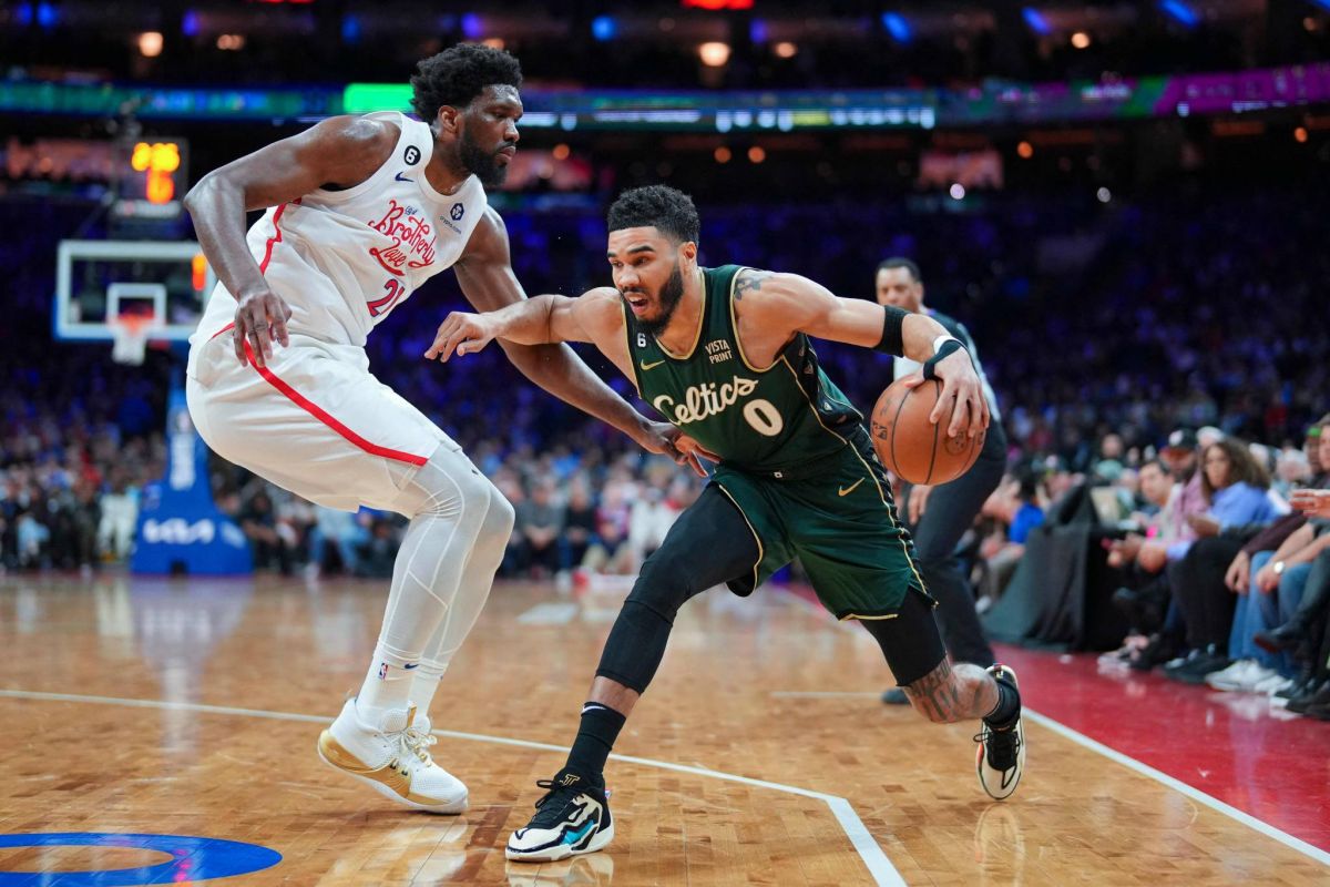 Tatum offre la victoire aux Celtics sur les Sixers et Embiid