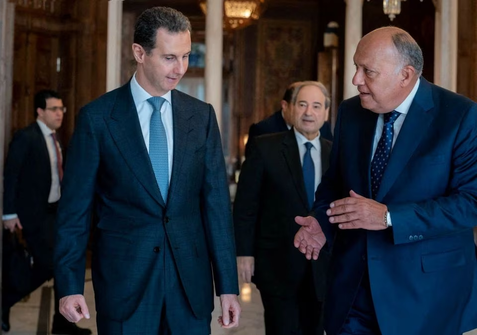 Egypt's foreign minister meets Assad in first Syria visit since war