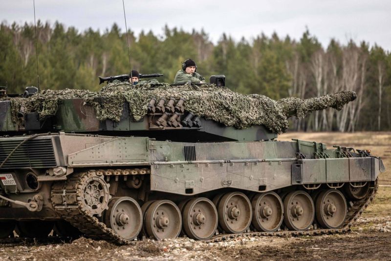 La Pologne annonce la livraison des premiers chars Leopard 2 à l'Ukraine