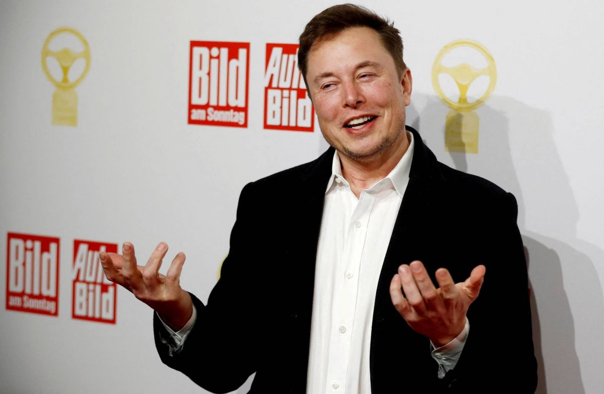Elon Musk qualifie de 