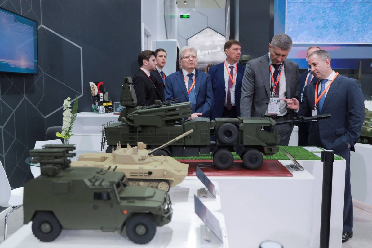 Les Émirats dopent leur industrie de l'armement au salon de la défense d'Abou Dhabi