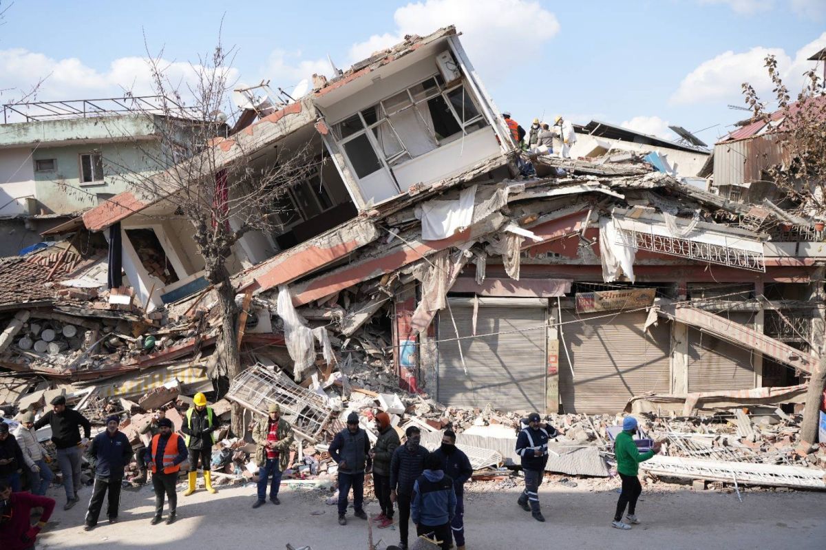 Turkish central bank cuts policy rate after earthquake Turkish central bank cuts policy rate after earthquake