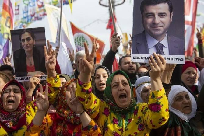 La justice turque lève le blocage des aides publiques au parti pro-kurde