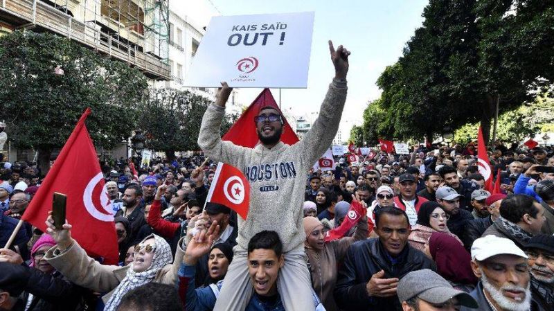 Tunisian union holds biggest protest yet against president