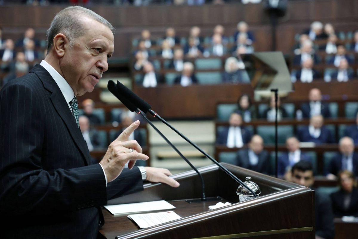 Erdogan maintient les élections au 14 mai