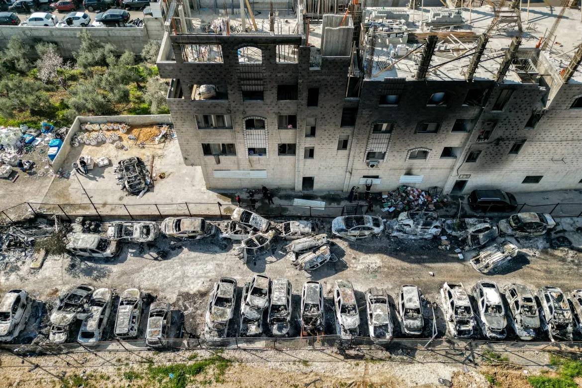 Israeli settlers attack Palestinians in West Bank town Israeli settlers attack Palestinians in West Bank town
