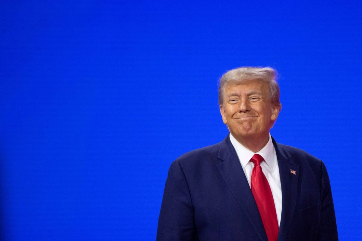 Trump s'en prend aux 