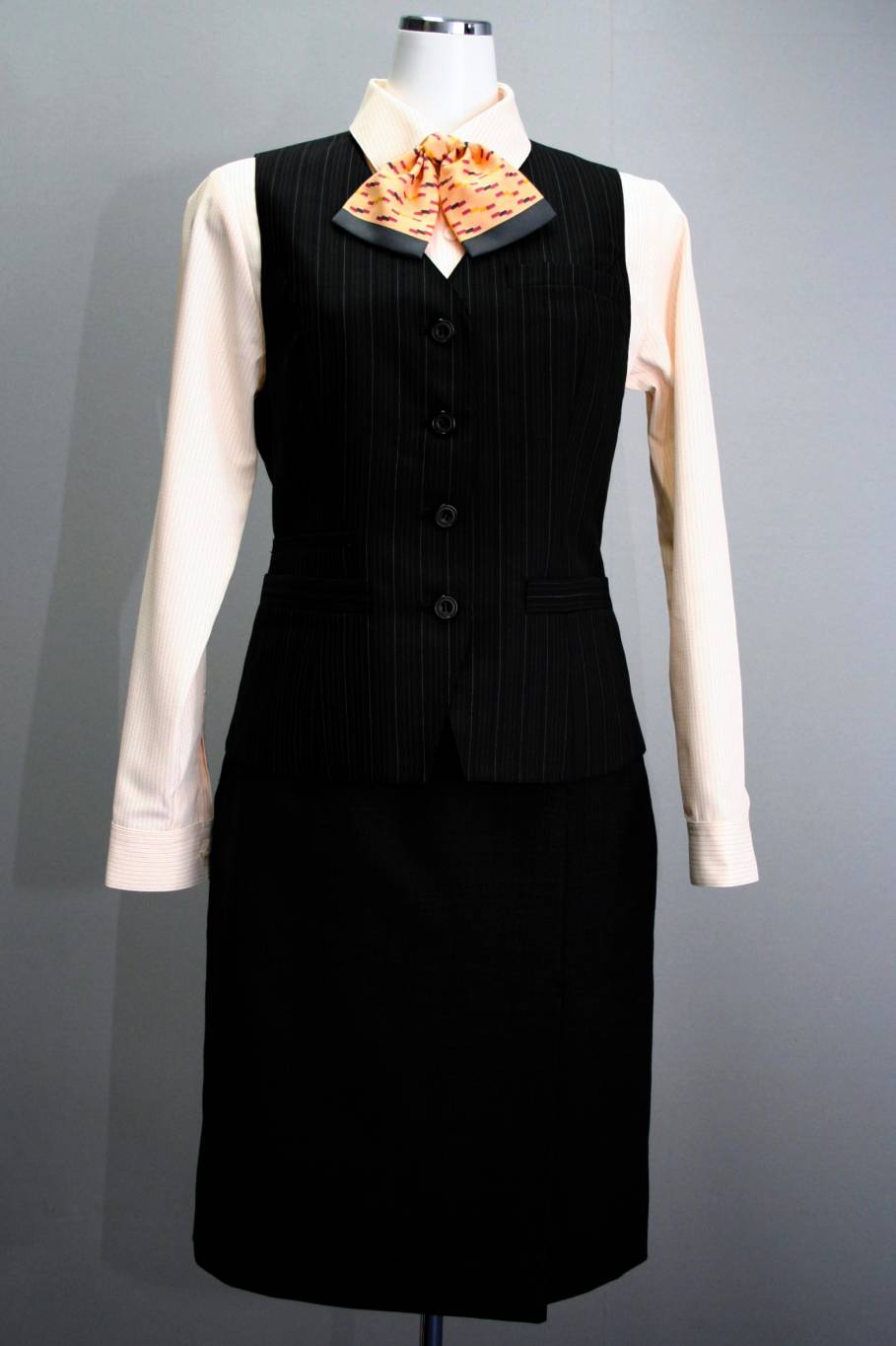 Des uniformes réservés aux femmes au Japon ? N'y comptez plus !