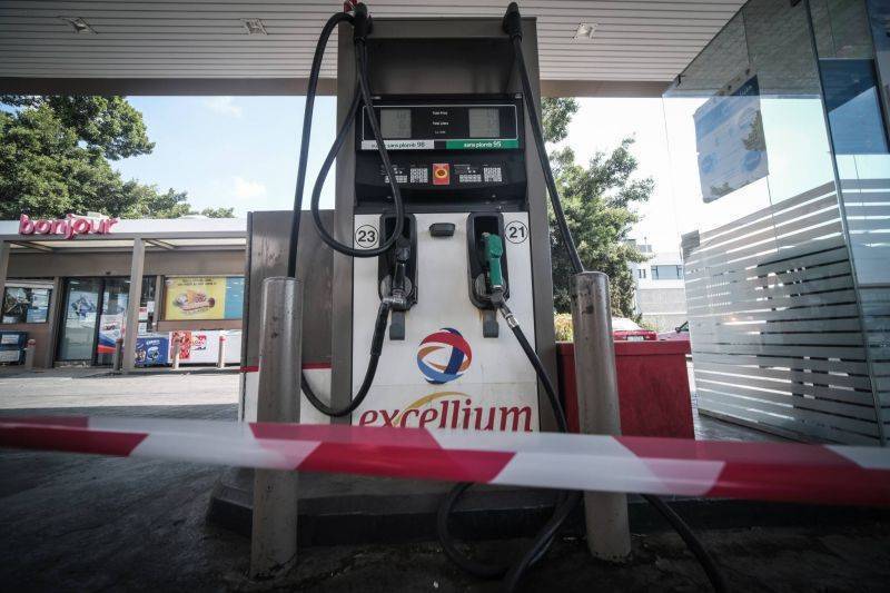 Gas prices increase, slight decrease in fuel oil