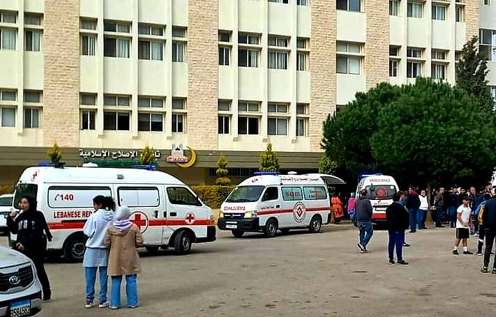 Car accident near Tripoli school injures two students, their mother
