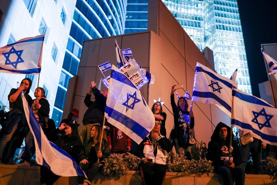 Mass protests against Israeli judicial overhaul enter 10th week