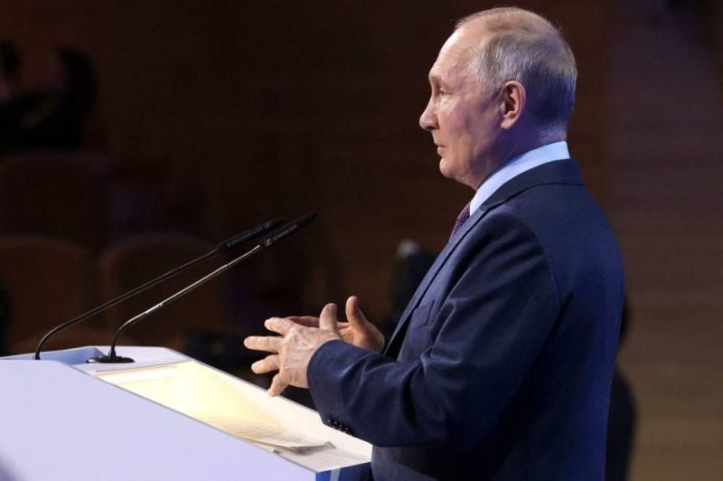 Le mandat d'arrêt de la CPI contre Poutine n'a aucune valeur juridique, juge le Kremlin