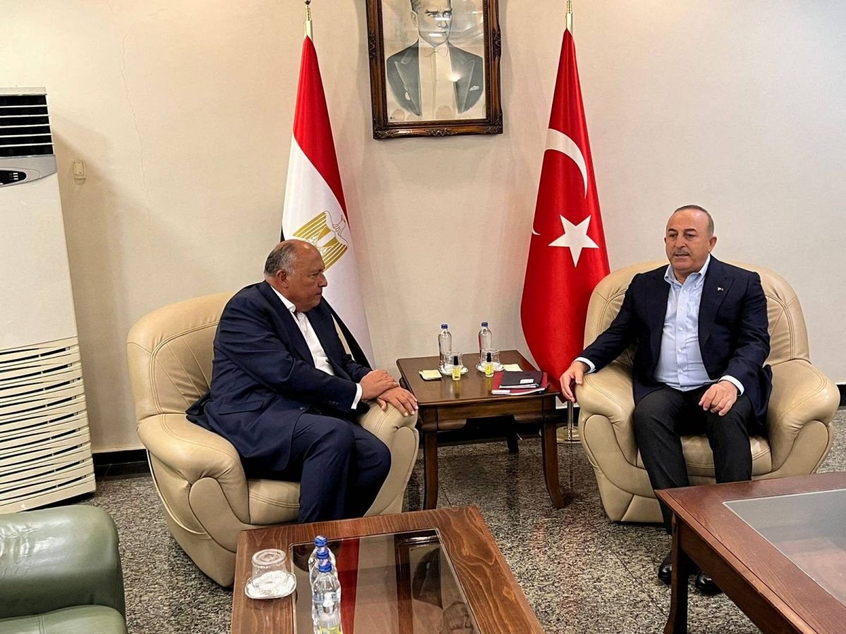 Le chef de la diplomatie turque en Egypte après dix ans de brouille