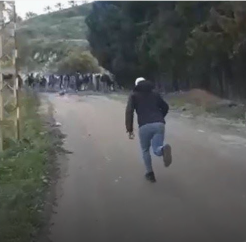 People illegally excavating mountain near Nabatieh attack ISF