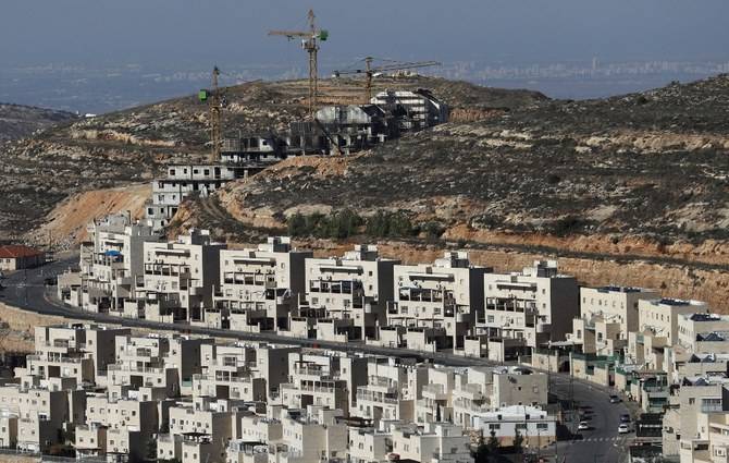 Israeli government lifts ban on return to West Bank settlements