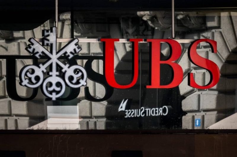 UBS va racheter Crédit Suisse pour plus de 2 milliards de dollars