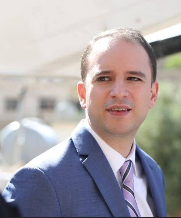 When a governor says he is paid less than a ‘displaced Syrian’