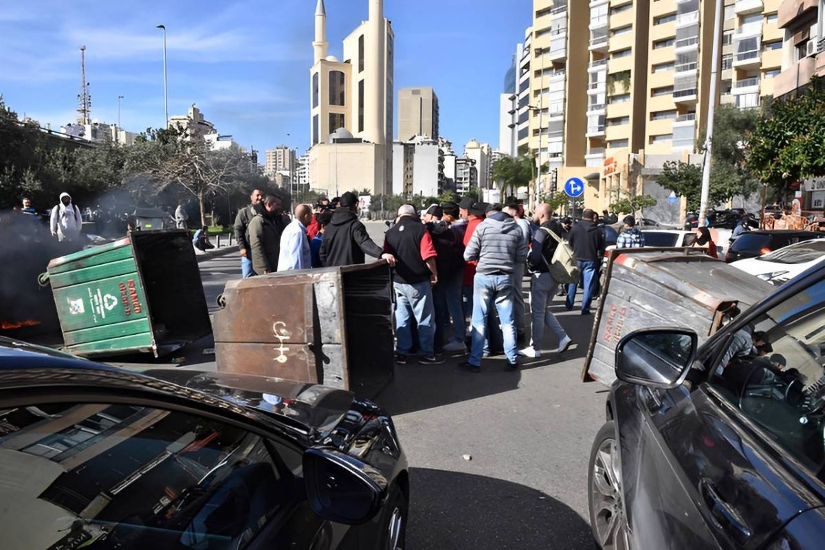 Le taux de change continue de donner le tournis