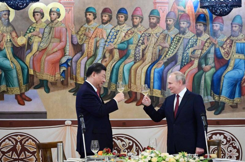 Poutine et Xi célèbrent leur relation  « spéciale » face aux Occidentaux
