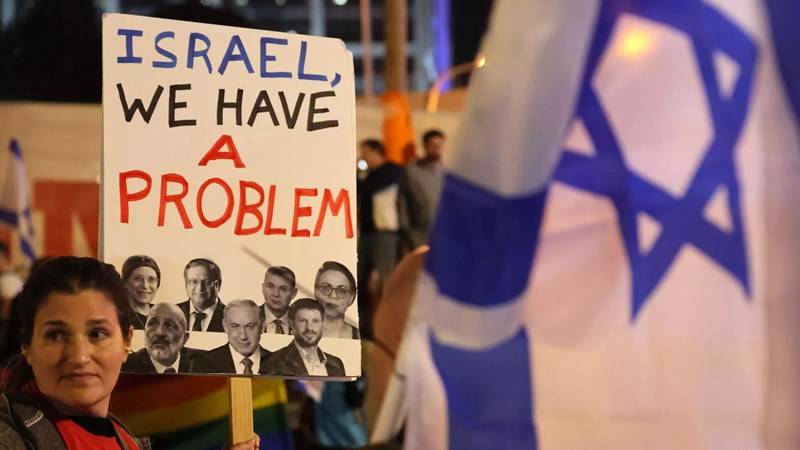 Netanyahu summons Israeli defense minister as judicial overhaul strains coalition
