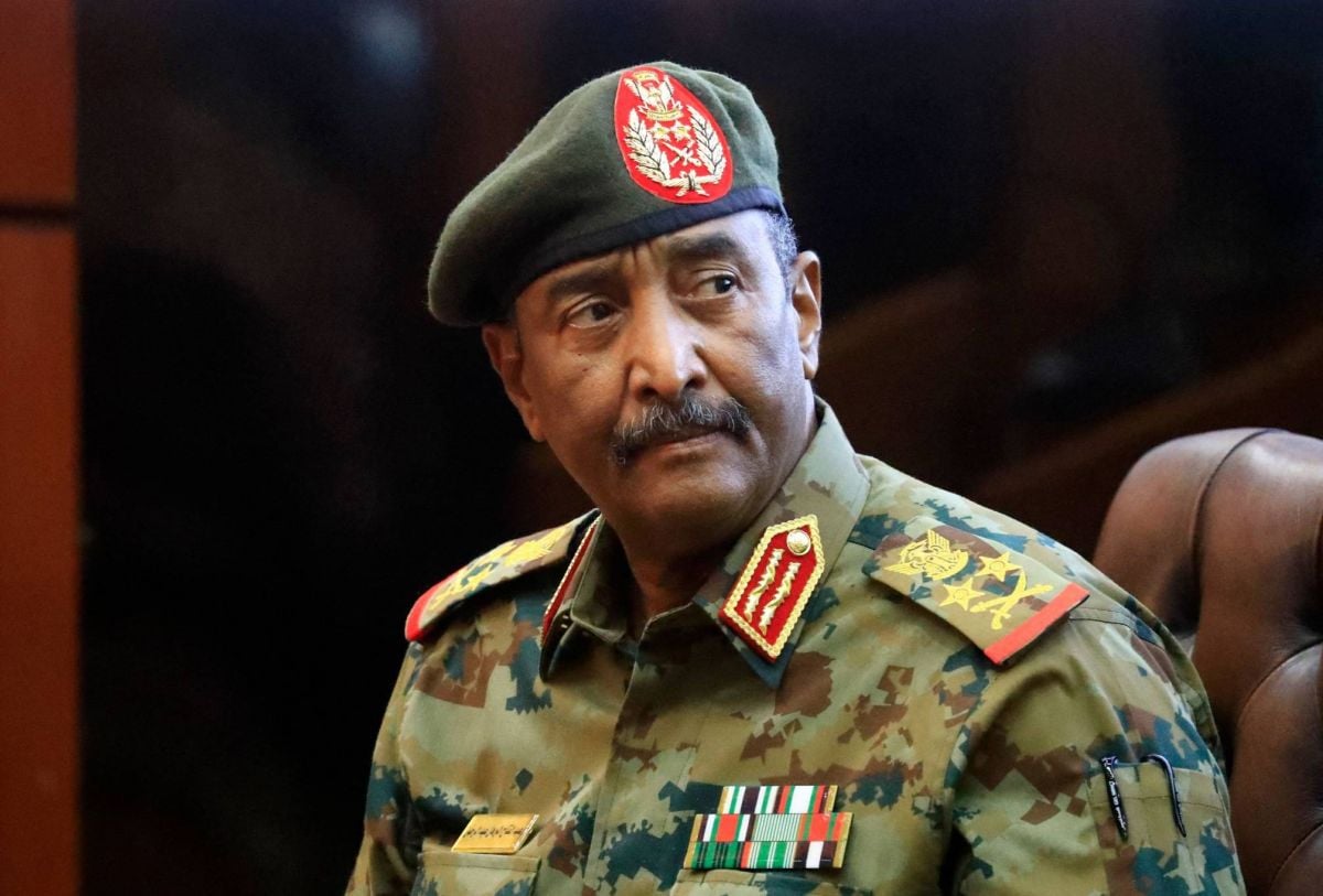 Le général à la tête du pays appelle l'armée à 