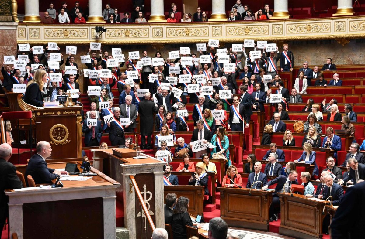 La réforme des retraites adoptée dans un climat délétère