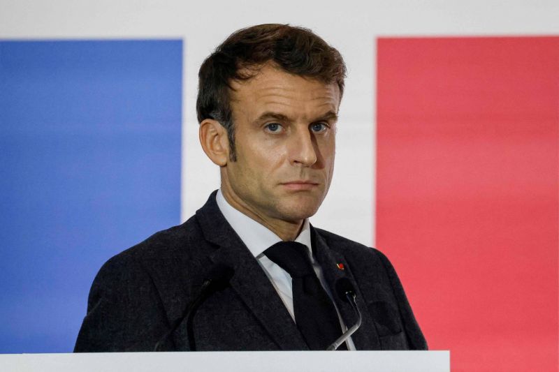Macron ne va ni dissoudre, ni remanier ni convoquer de référendum sur les retraites