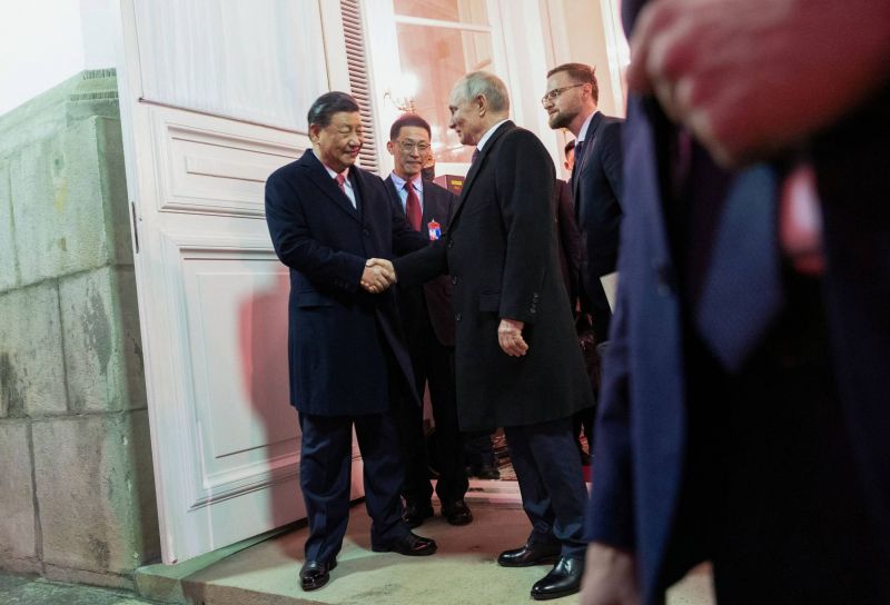 Xi Jinping quitte Moscou après son sommet avec Poutine