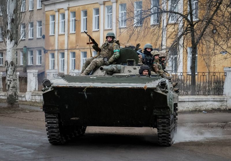 Xi à Moscou: l'Ukraine insiste sur un retrait des troupes russes de son territoire