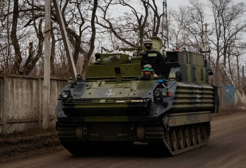 L'UE débloque 2 milliards d'euros pour fournir des munitions à l'Ukraine