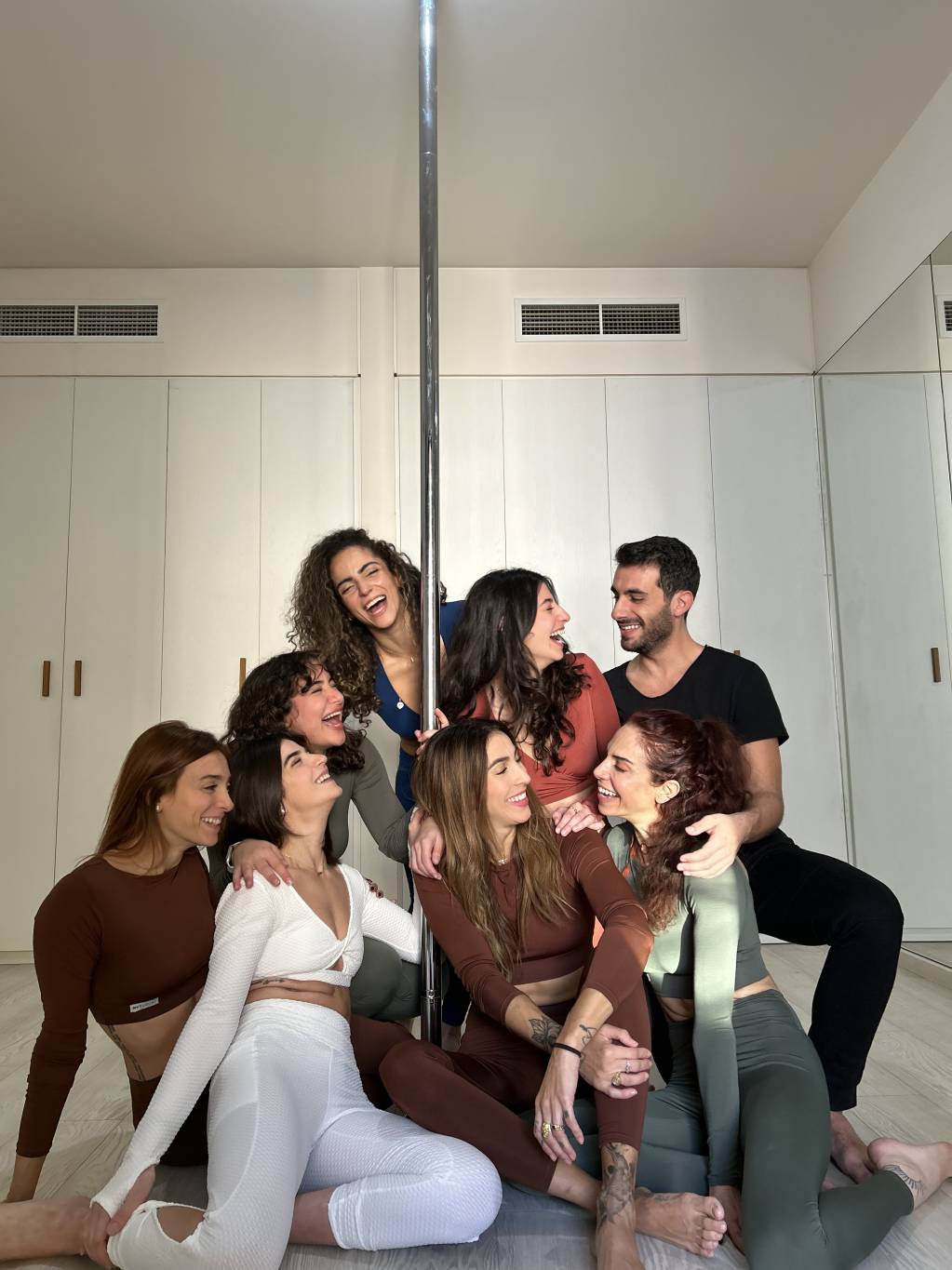 La pole dance, ce sport qui rassemble