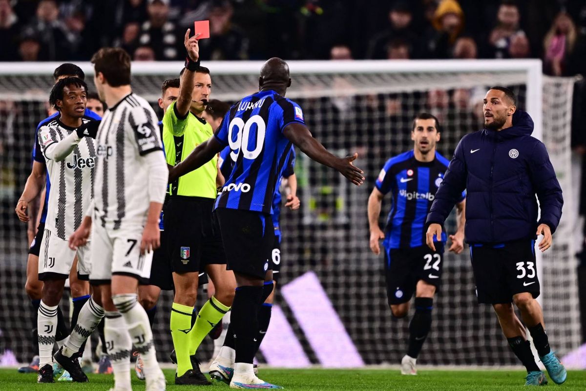 Lukaku insulté... puis expulsé Lukaku insulté... puis expulsé