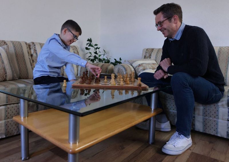 The Syrian refugee who has become Germany's youngest national chess player at 11