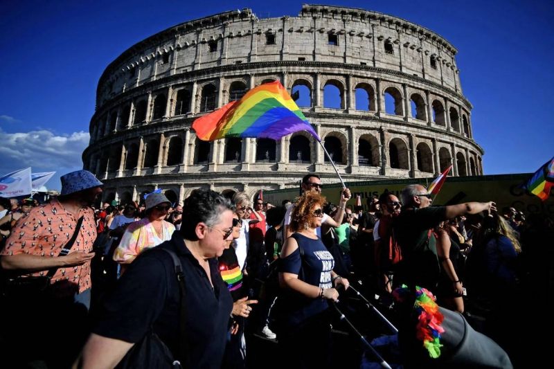 Droits LGBT+: les eurodéputés condamnent une décision de Rome